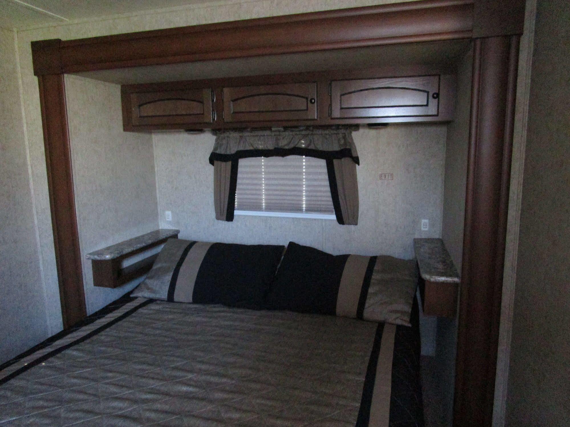 Fiesta Key Rv Resort Premium Room 1 Лейтон Экстерьер фото